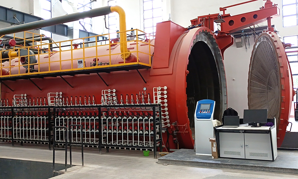 哈尔滨飞机工业集团有限责任公司 φ3000x8000mm 250℃ 1